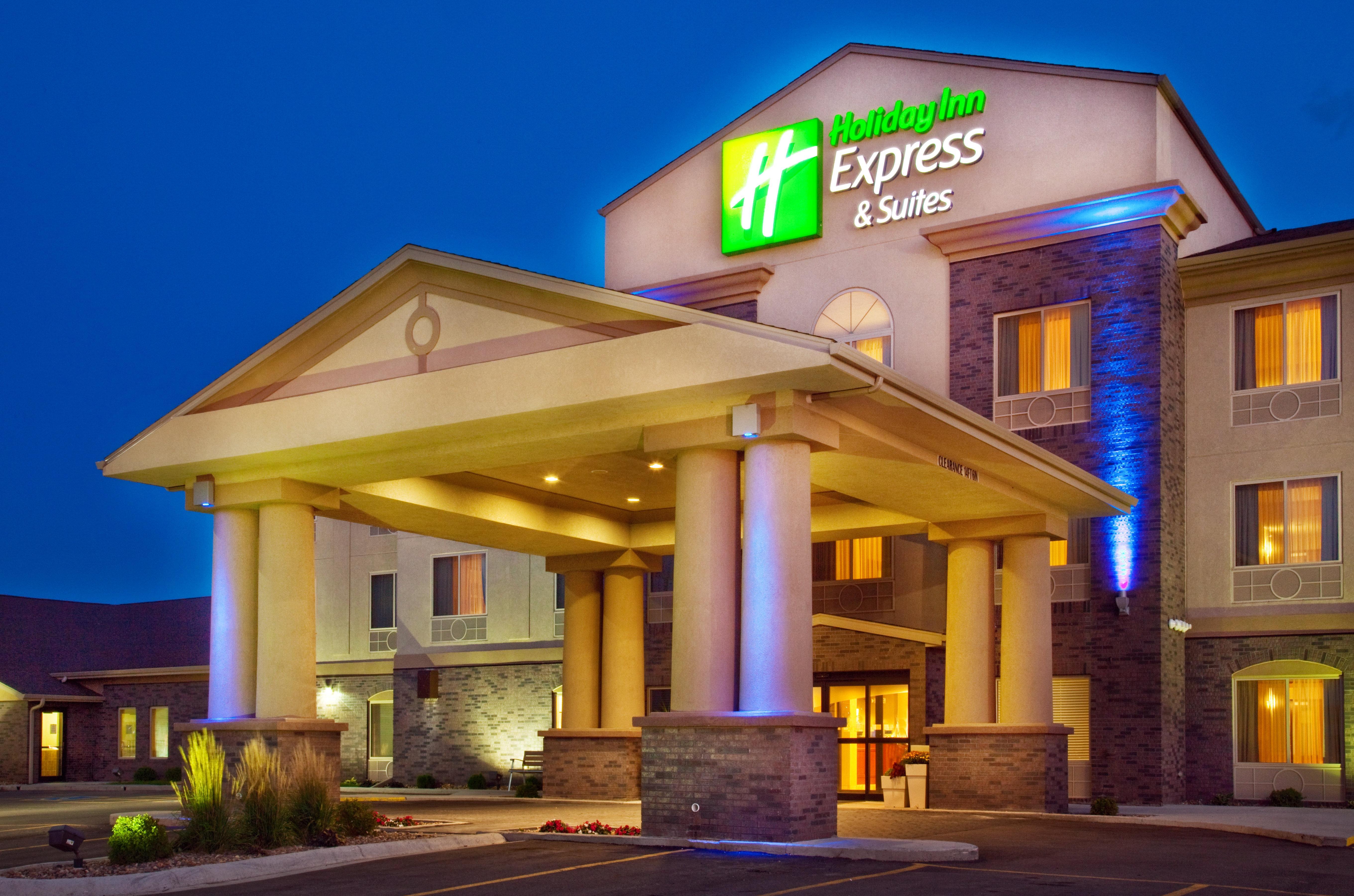Holiday Inn Express Hotel & Suites Sheldon By Ihg Exterior foto